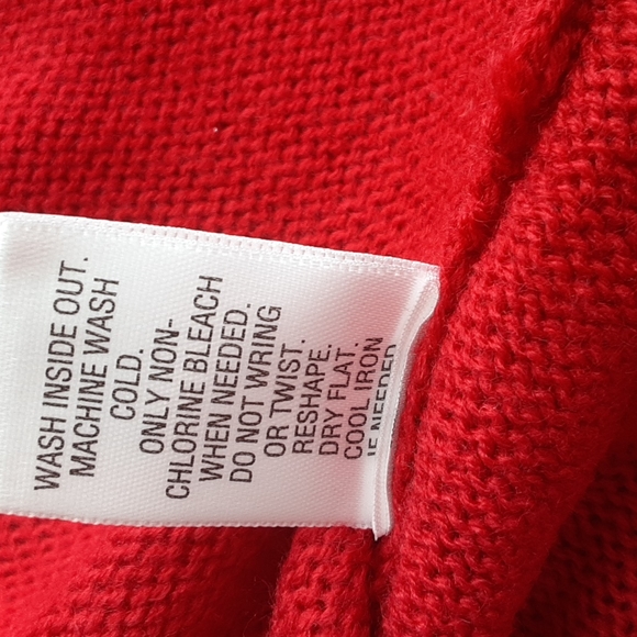 Candies Red Acrylic tunic style sweater - Picture 11 of 13